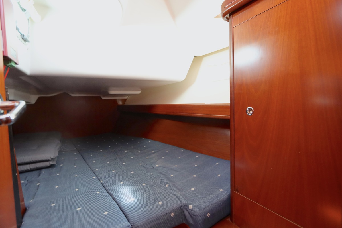 BENETEAU OCEANIS CLIPPER 373 — foto 31 van 48
