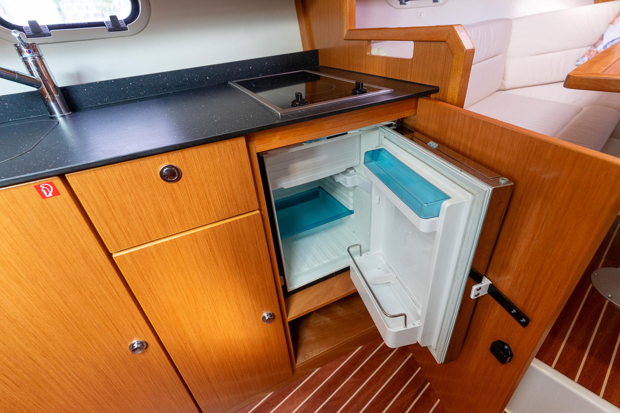Bavaria 28 Sport — foto 10 van 47