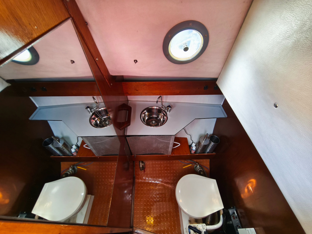 Bavaria  890 — foto 16 van 23