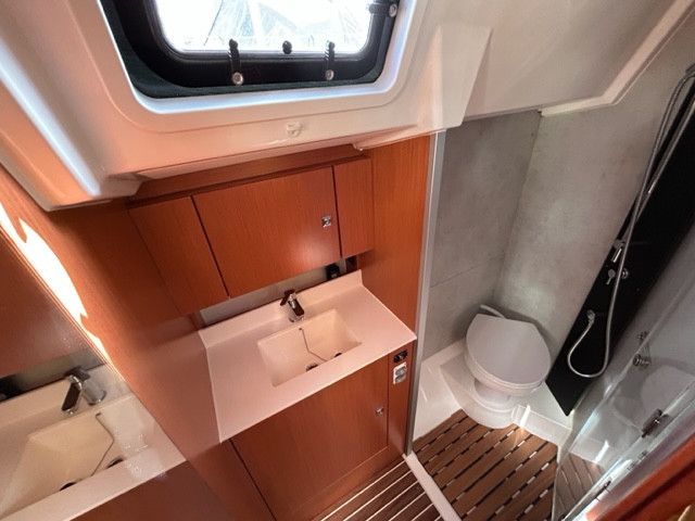 Bavaria C38 — foto 23 van 39