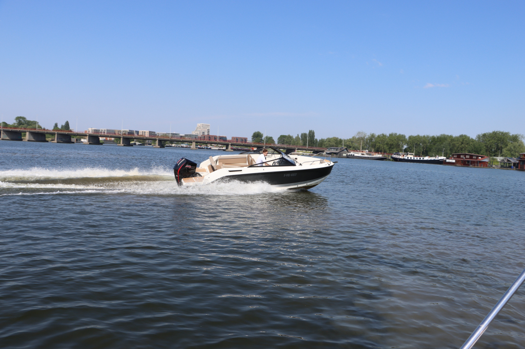 Quicksilver 675 Bowrider — foto 7 van 33