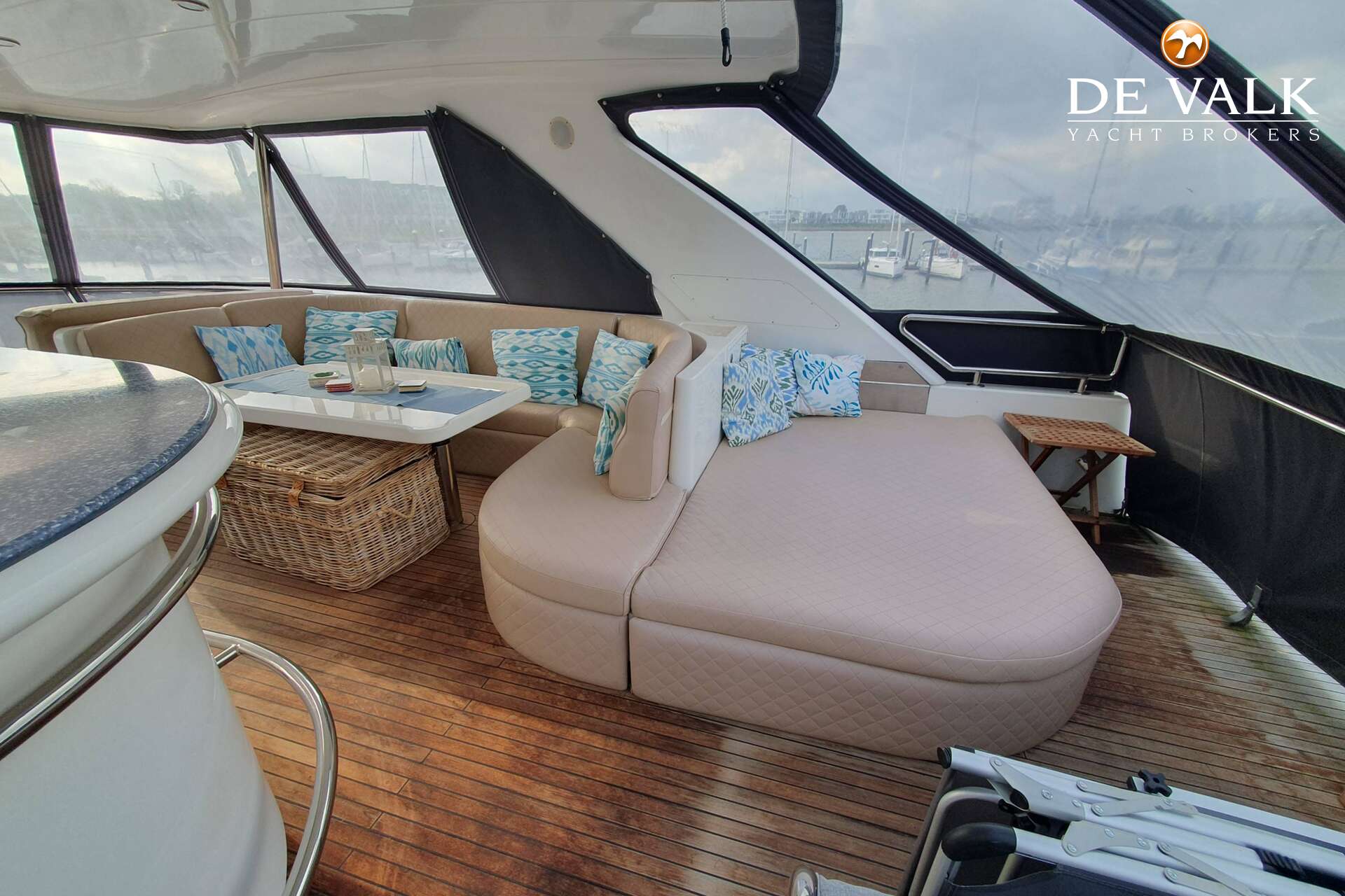 Elegance 72 — foto 13 van 40