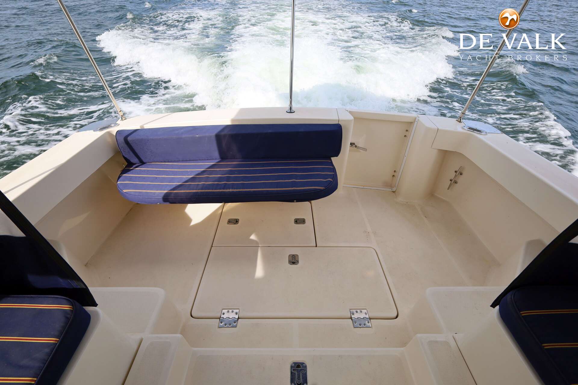 Mainship 34 Rumrunner II — foto 14 van 41