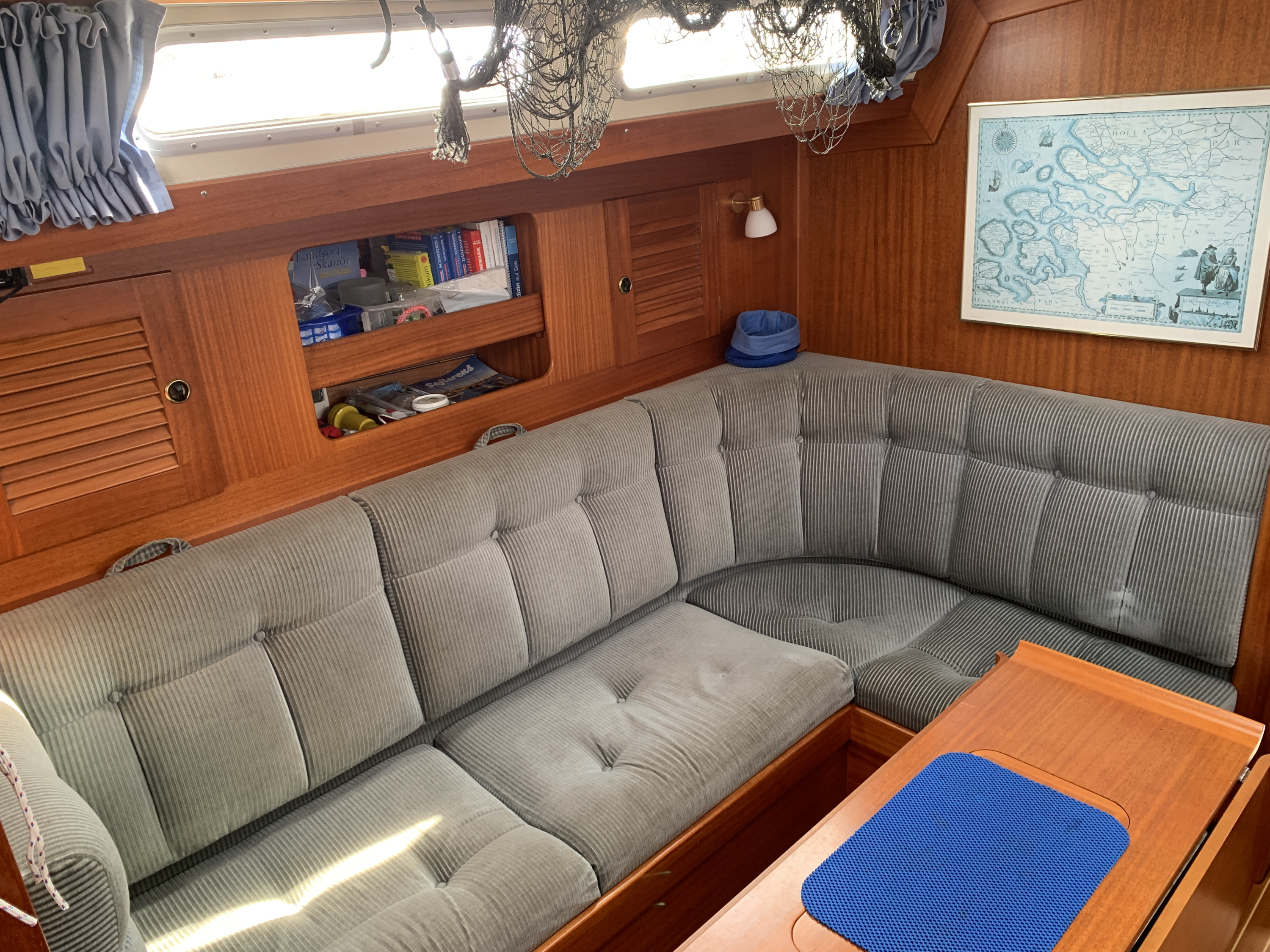 Hallberg-Rassy 42 — foto 43 van 77