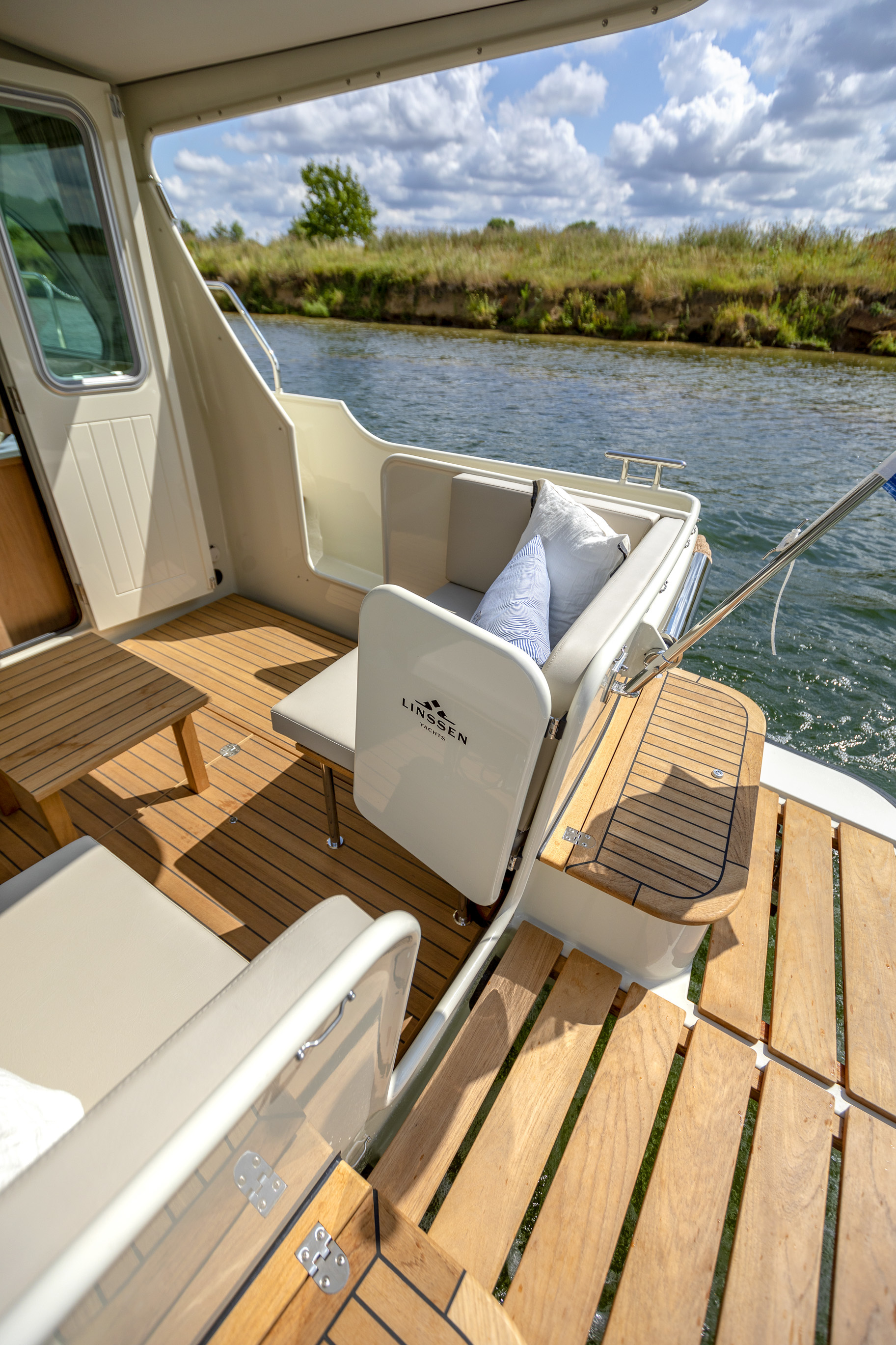 Linssen Grand Sturdy 35.0 Sedan INTERO — foto 15 van 34
