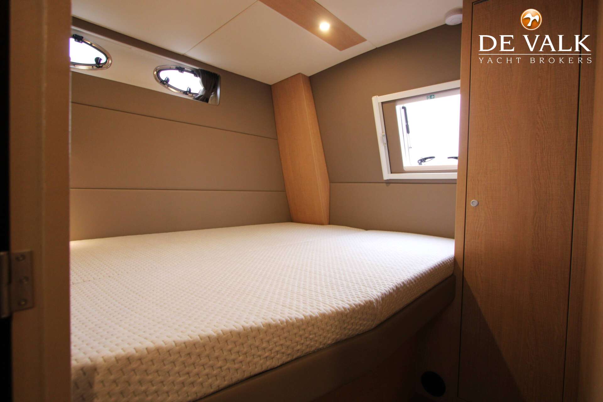 Thomasz Yacht 412 AC — foto 35 van 40