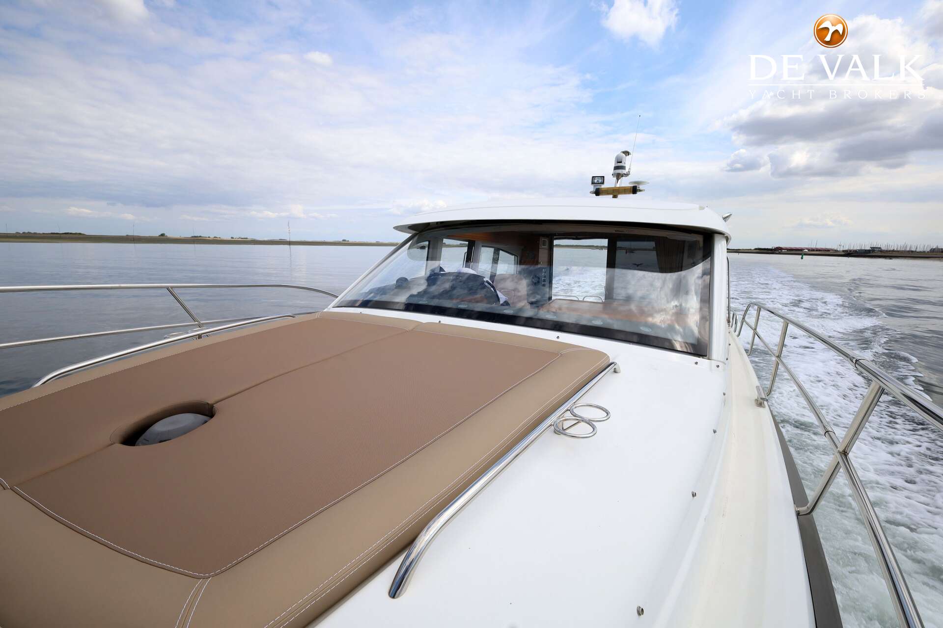Nimbus 365 Coupe — foto 10 van 40