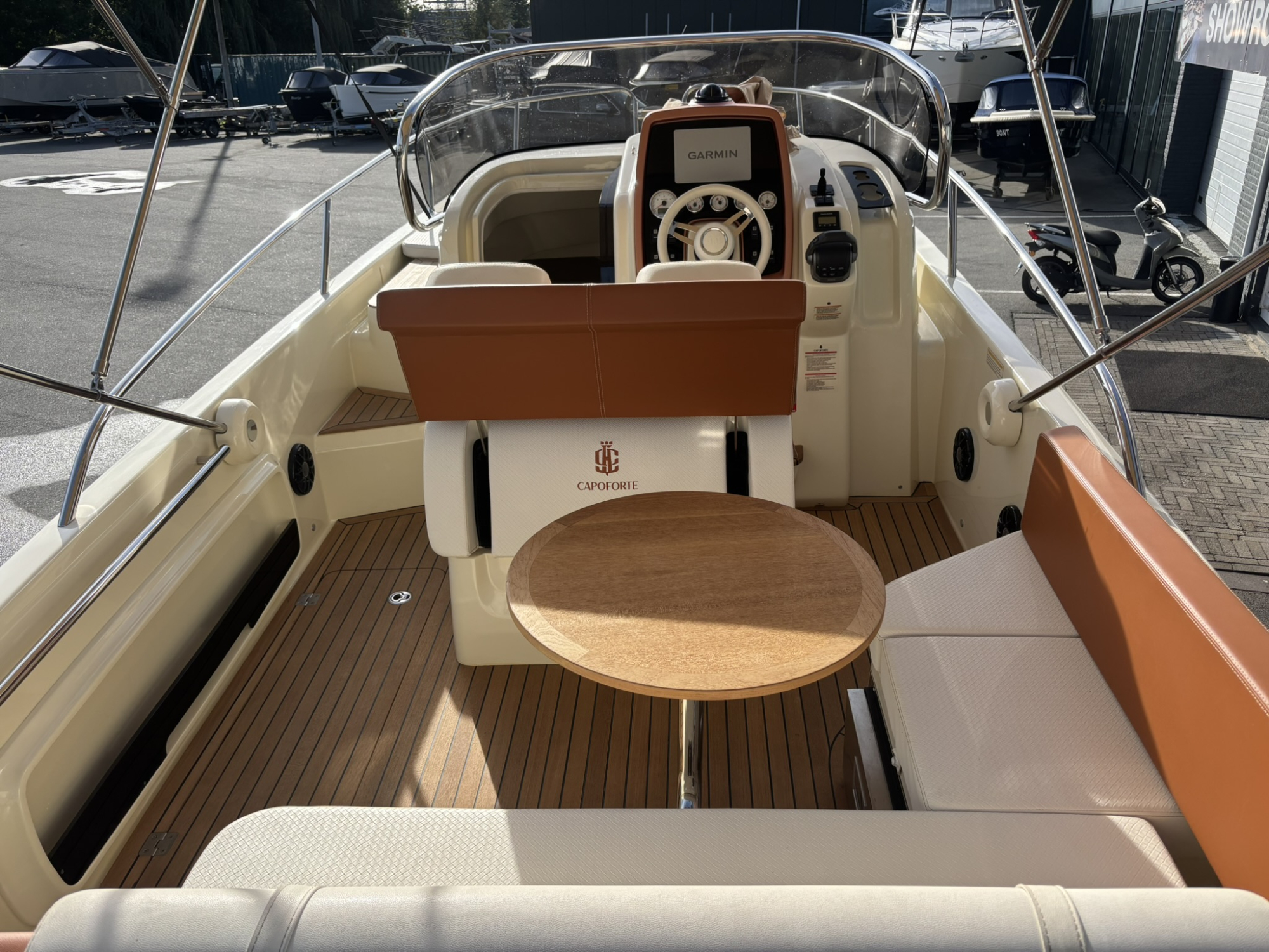 Capoforte Boats Capoforte CX250i (Invictus) met Volvo Penta V6 280pk - 2023 — foto 5 van 19