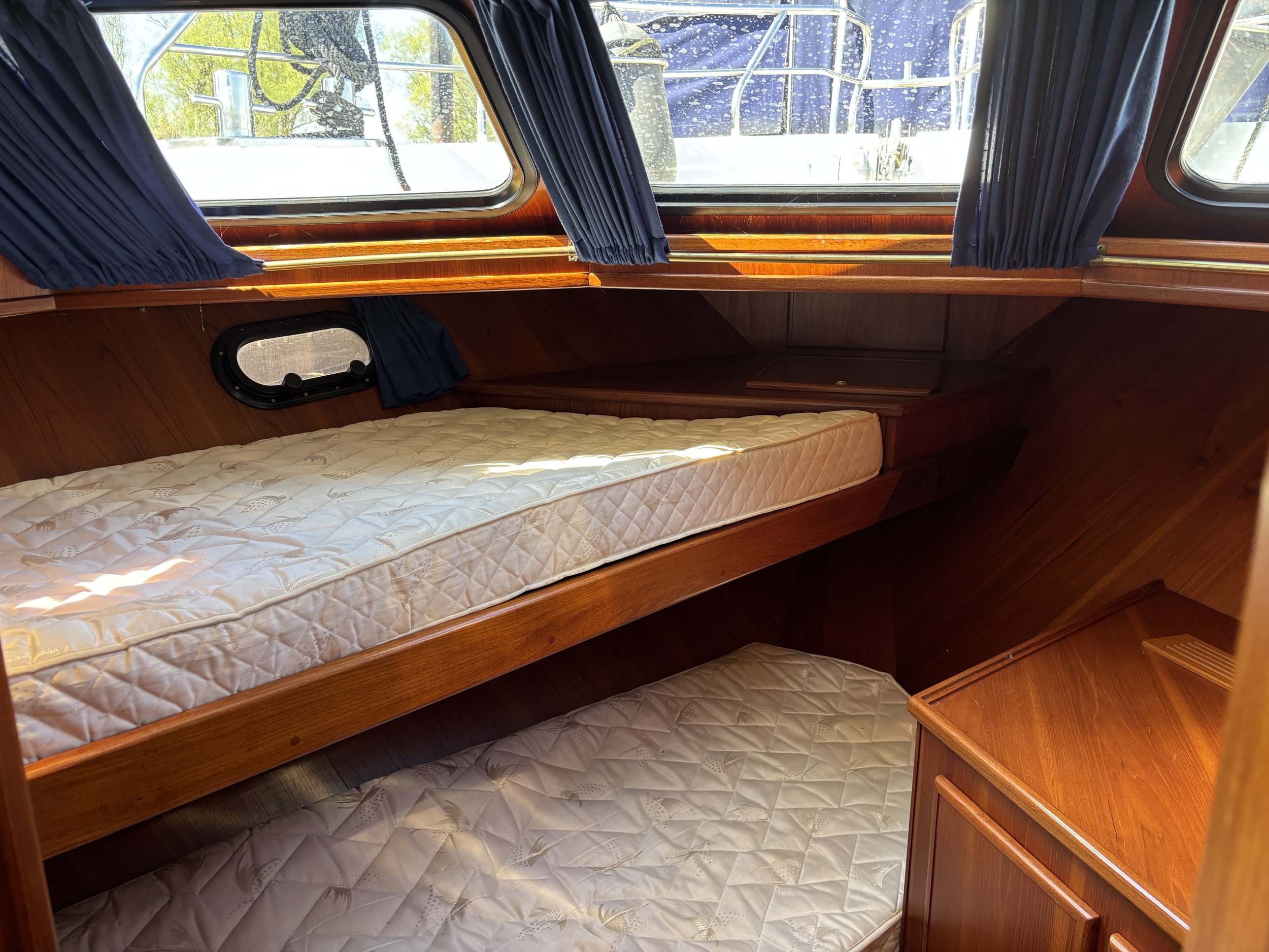 Explorer 45 — foto 18 van 31