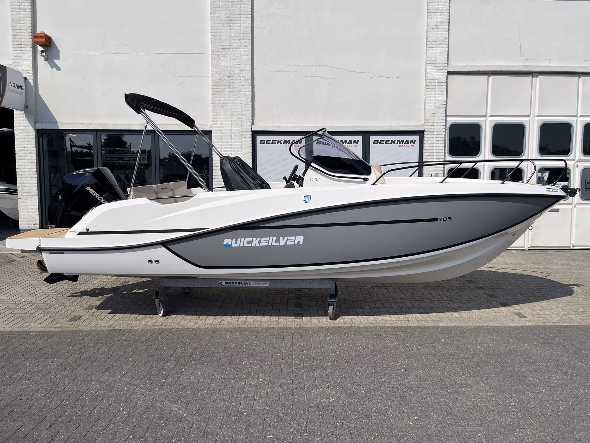 Quicksilver 705 Open — foto 2 van 31