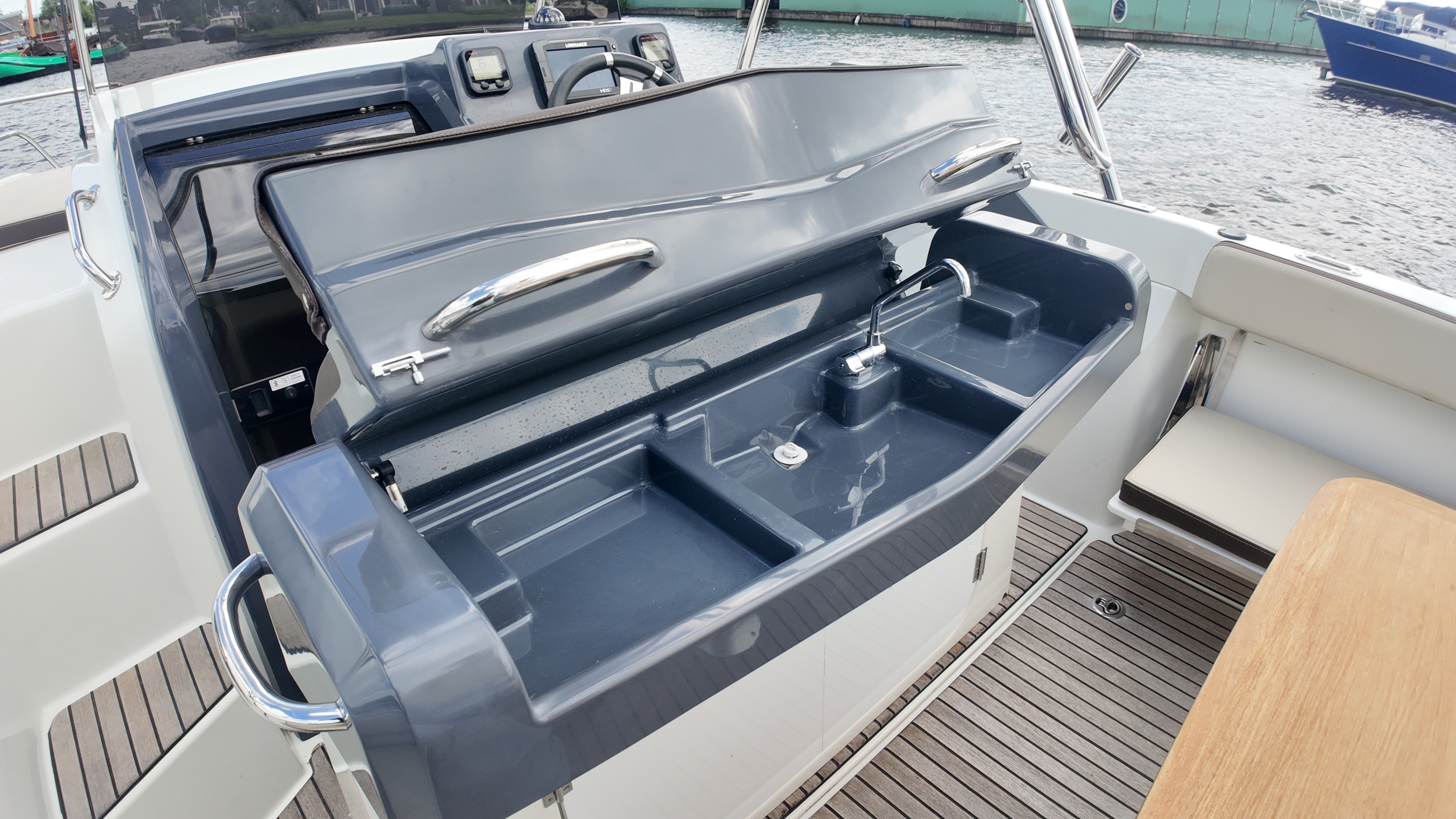 Beneteau Flyer 7.7 SUNdeck — foto 18 van 30