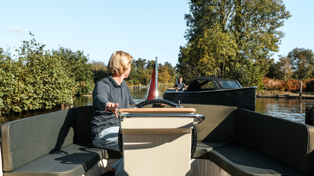 Evolution  6 Tender  — foto 7 van 16