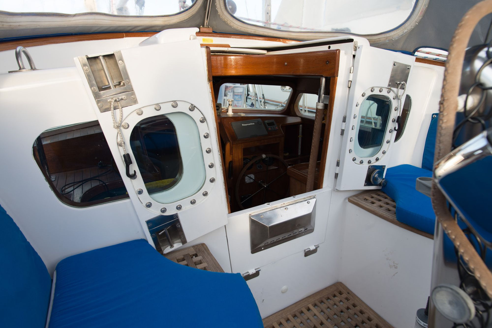 One- Off Yacht Custom Build — foto 4 van 32