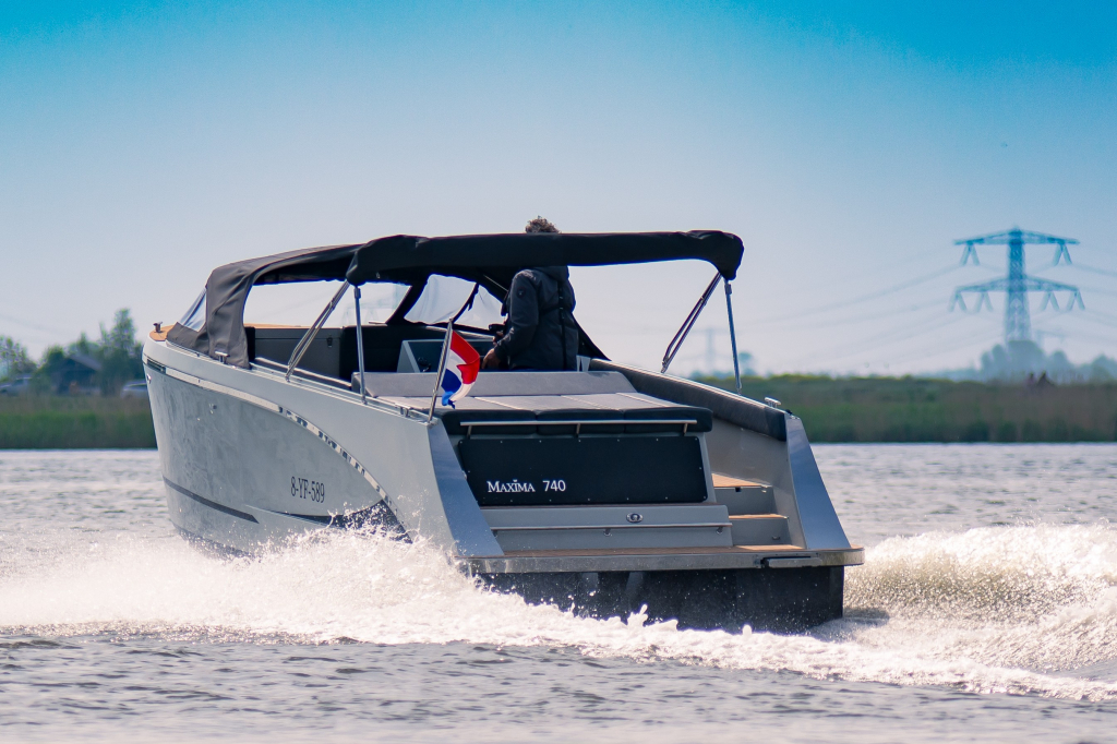 Maxima 740 Tender | Zelf samenstellen vanaf €42.950,- — foto 3 van 32