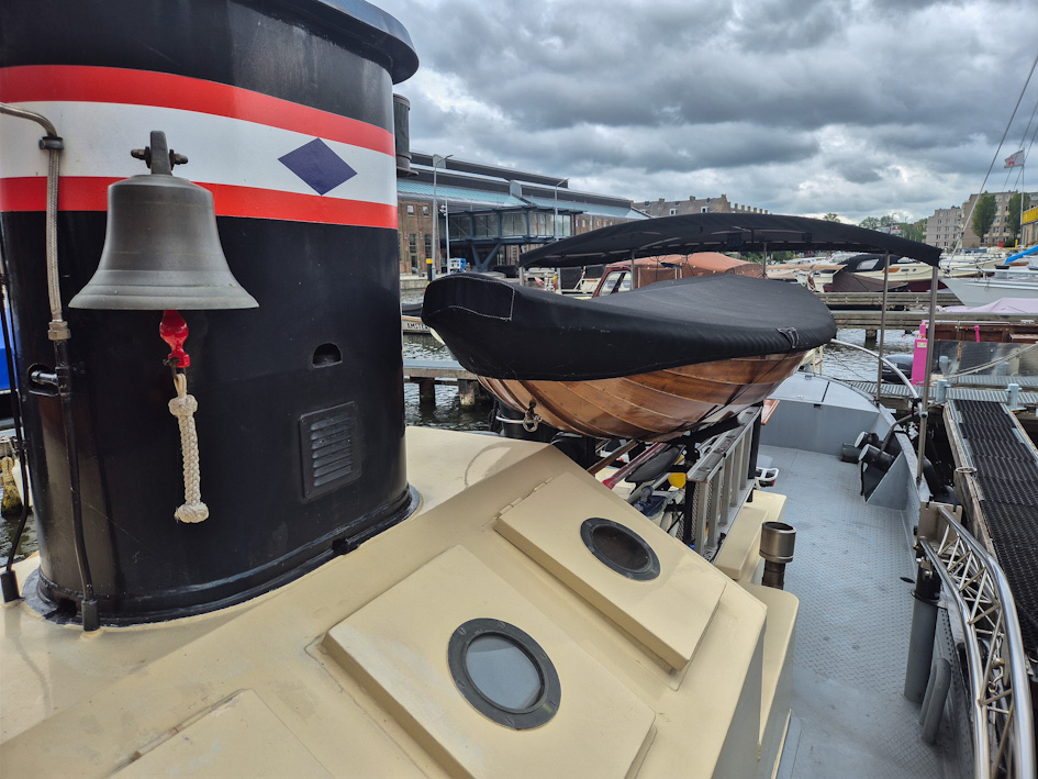 Motorsleepboot Carbon 15.63 met CBB — foto 20 van 48
