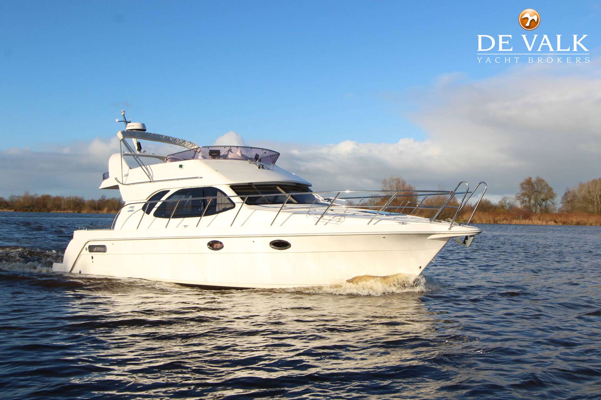 Galeon380 Fly