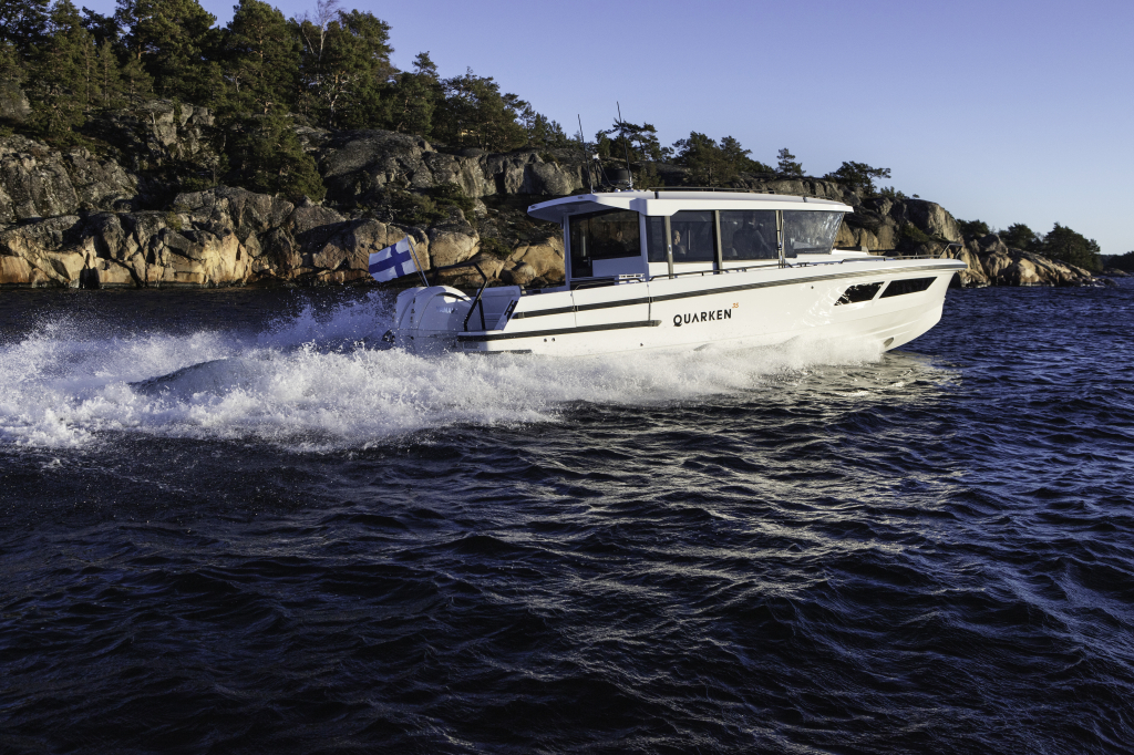 Quarken 35 Cabin + 2xF300 Yamaha — foto 8 van 65