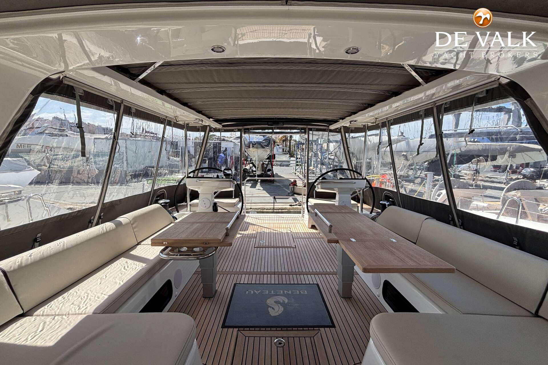 Beneteau Oceanis 60 — foto 8 van 34