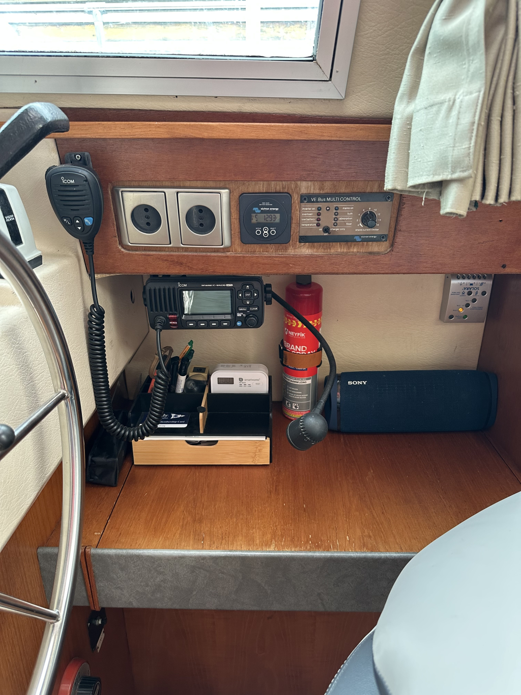 Moody  Eclipse 33 — foto 20 van 32