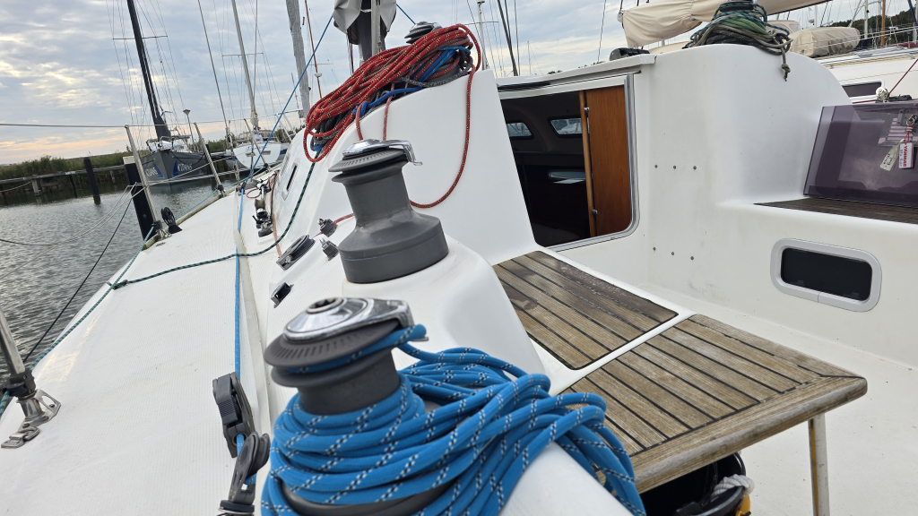 Beneteau First 40.7 — foto 9 van 35