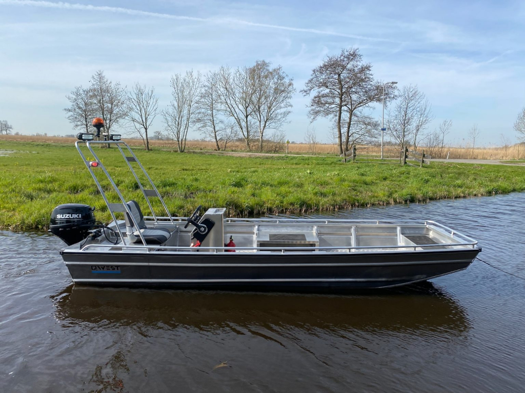 Qwest F452 — foto 6 van 6