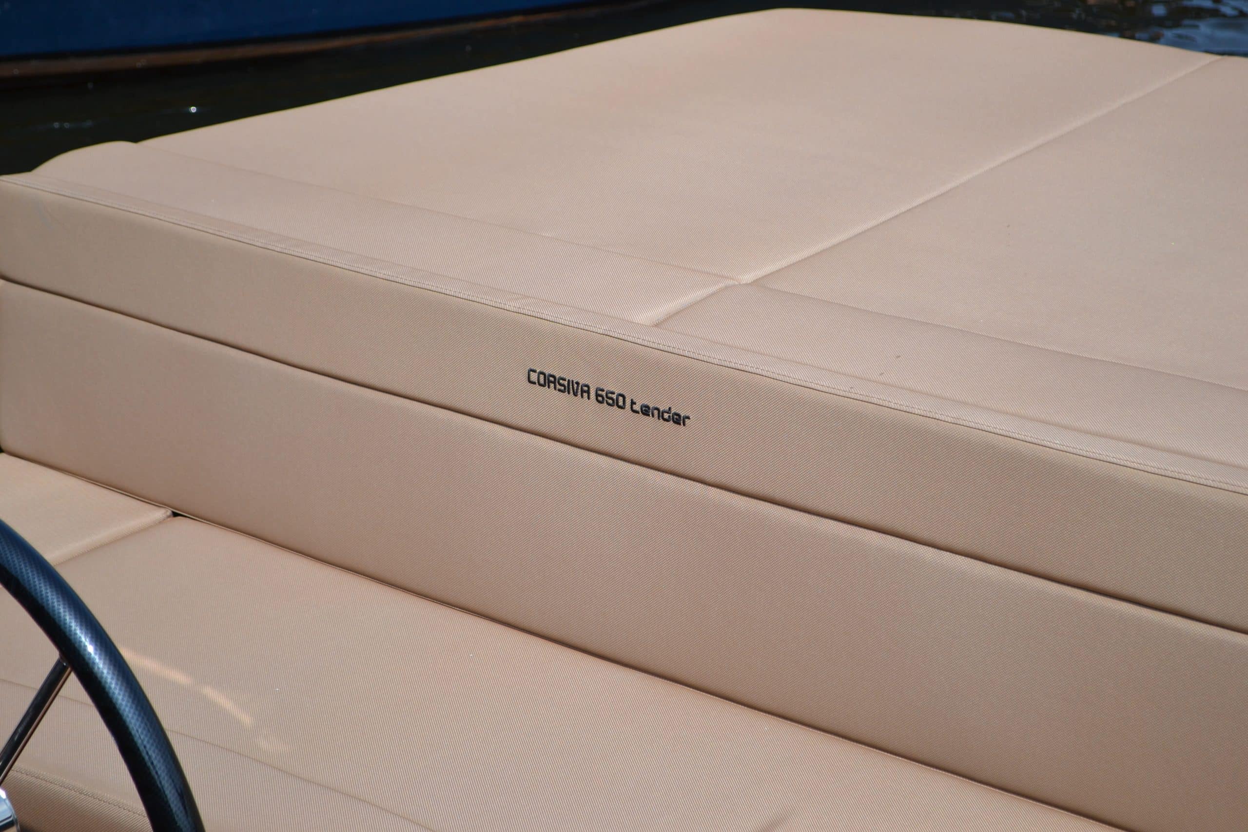 Corsiva 650 Tender — foto 10 van 15