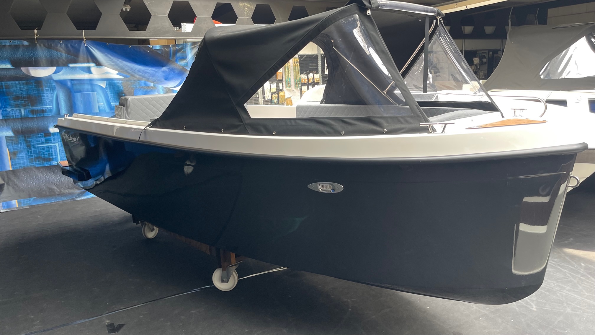 Trident 17S — foto 5 van 20