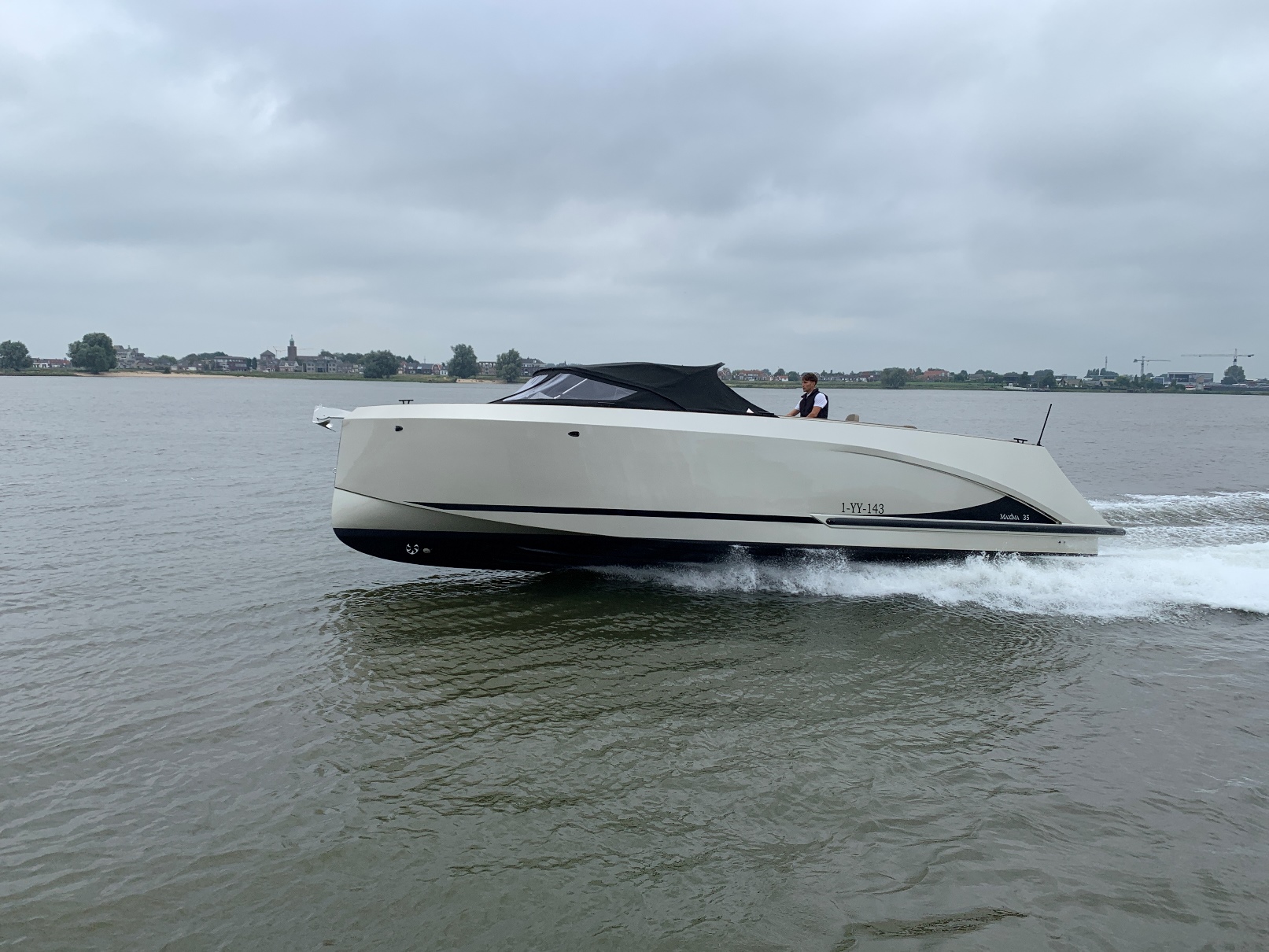 Maxima Boats 35 met 2x Honda 250 pk op voorraad! — foto 8 van 30