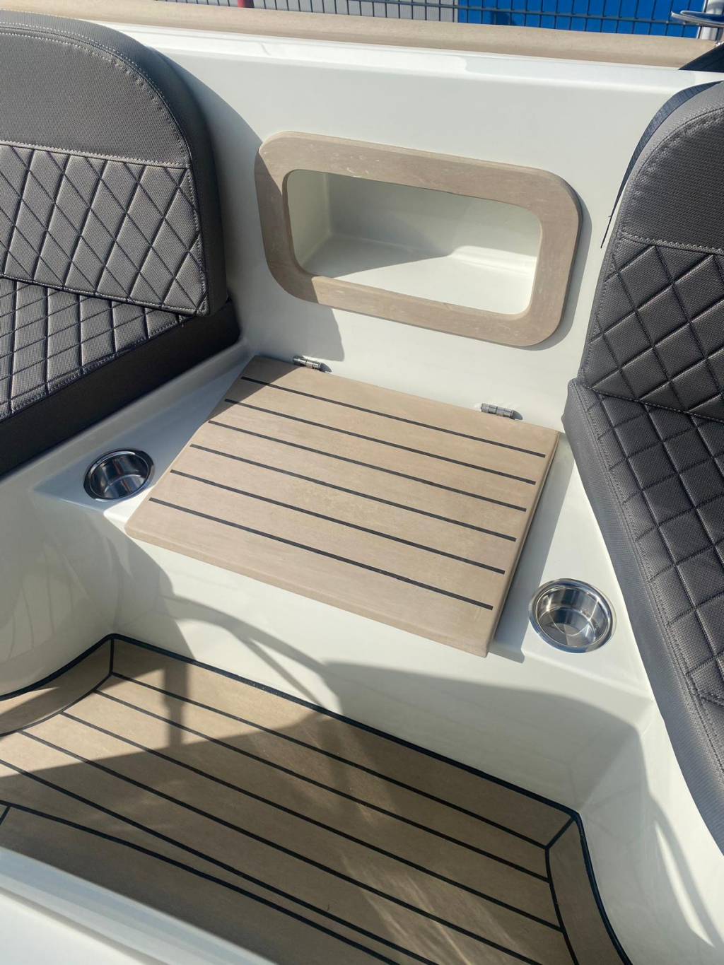 Antaris Fifty5 met Vetus 27pk — foto 13 van 16