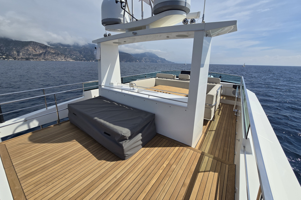 Delta Powerboats 88 Carbon — foto 10 van 75