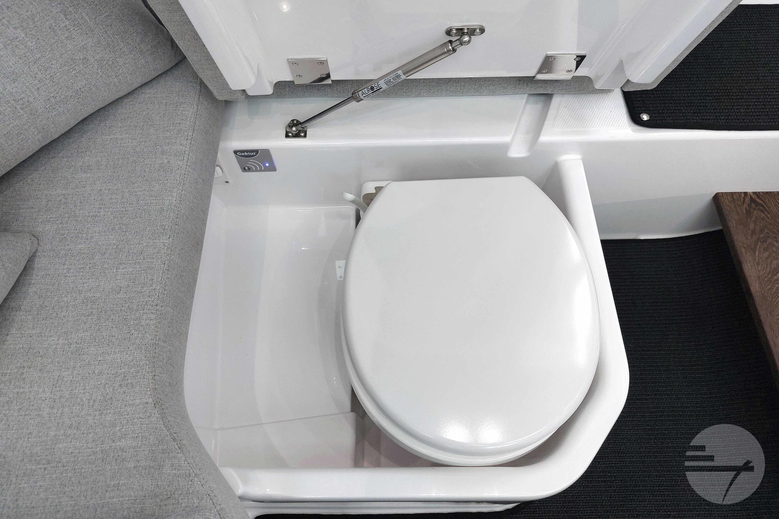 Axopar 37 XC Cross Cabin — foto 33 van 40