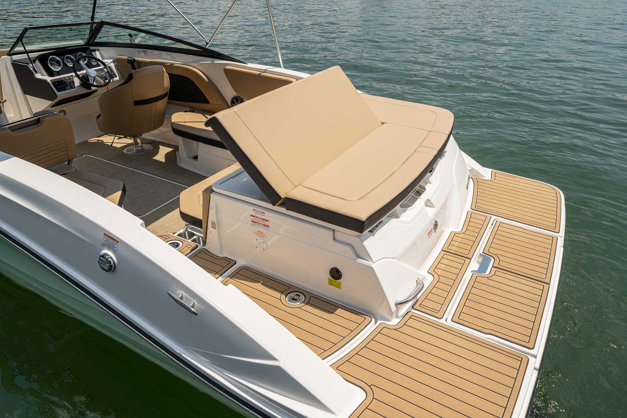 Sea Ray SPX 230 — foto 27 van 27