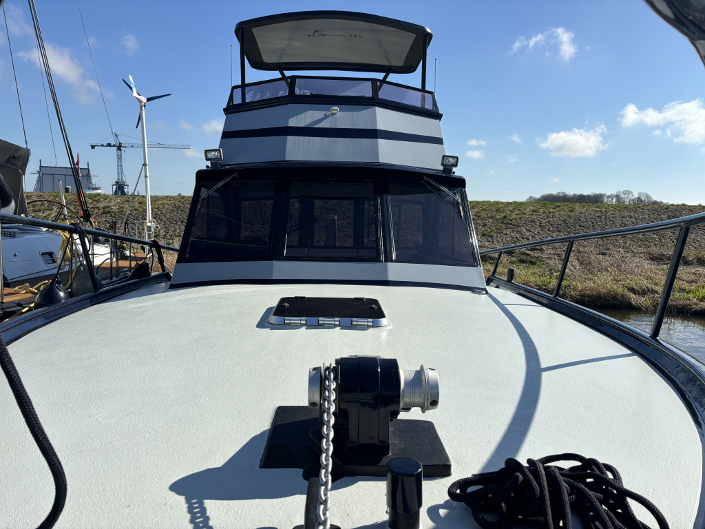 Striker 44 — foto 4 van 28