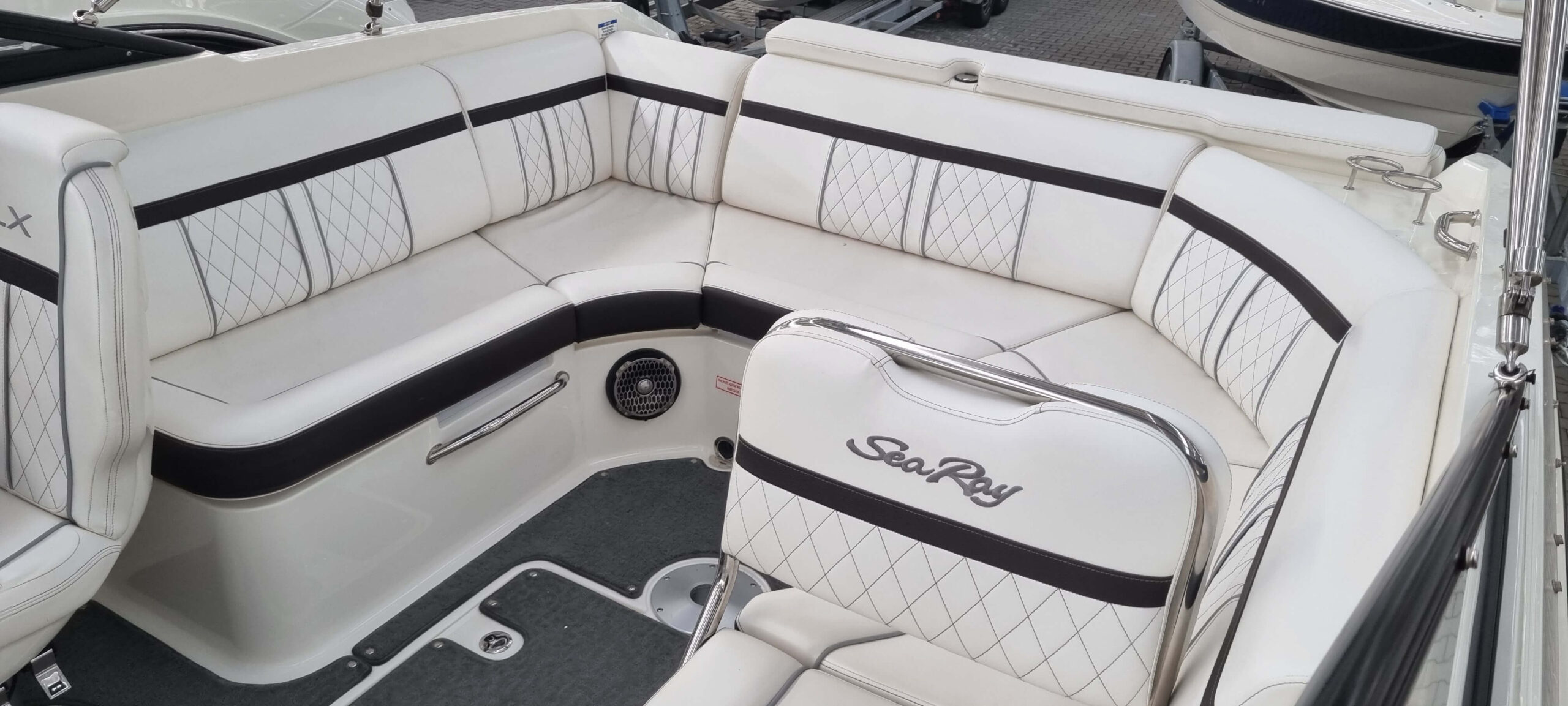 Sea Ray 250 Sunsport — foto 8 van 11
