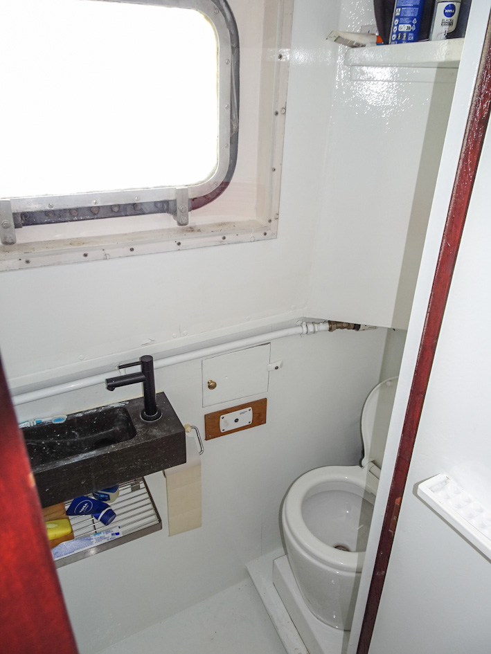 Varend Woonschip ex RWS vlet 14.78 — foto 25 van 45