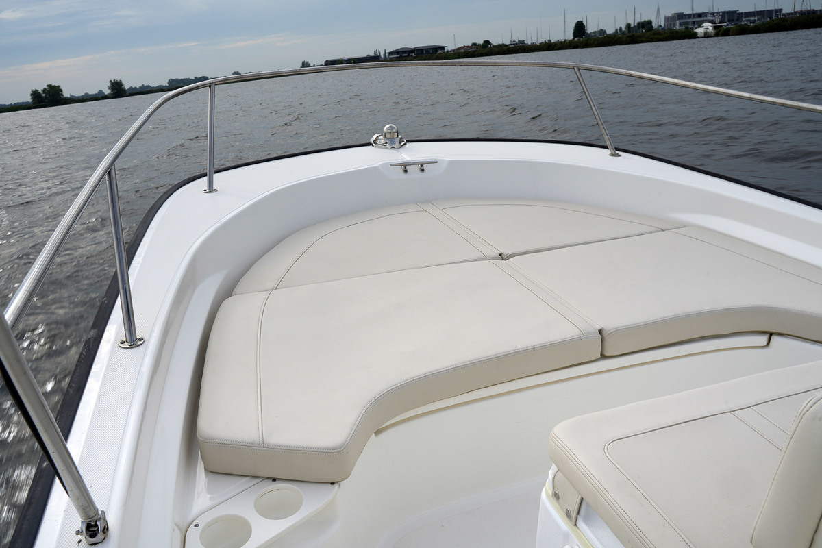 Boston Whaler 190 Montauk — foto 12 van 40