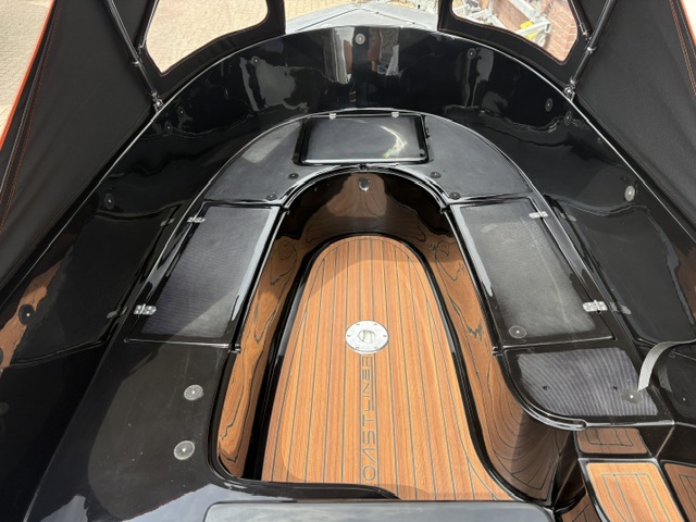 Op bestelling leverbaar!! Coastliner 545 met Tohatsu 20 PK en  Buiskap — foto 17 van 22