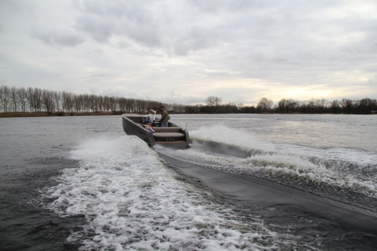 Triple 7 tender DE GROOTSTE SLOEPENSHOWROOM VAN NEDERLAND (Gedupliceerd) — foto 9 van 14
