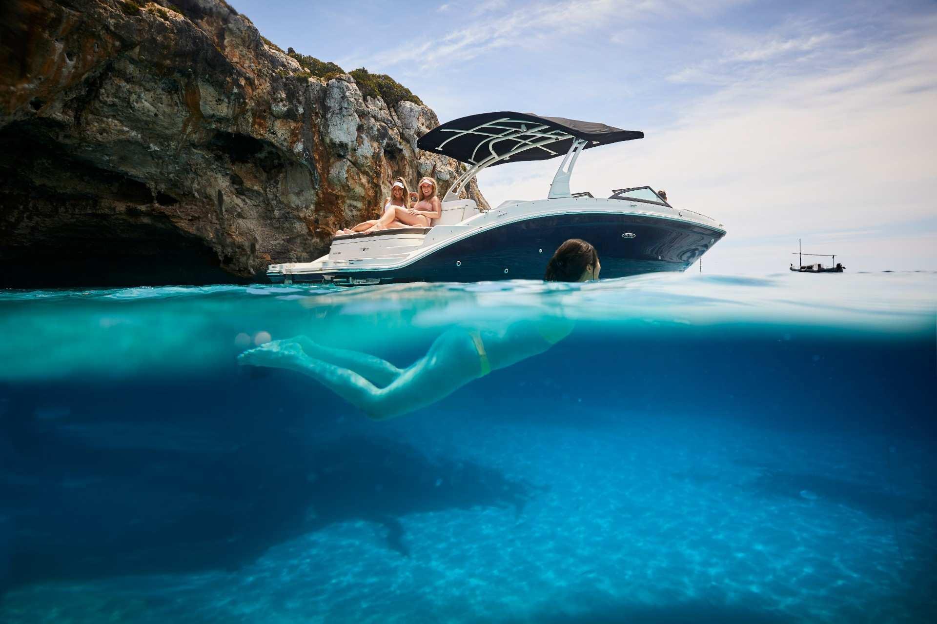 Sea Ray SDX 270 — foto 8 van 11