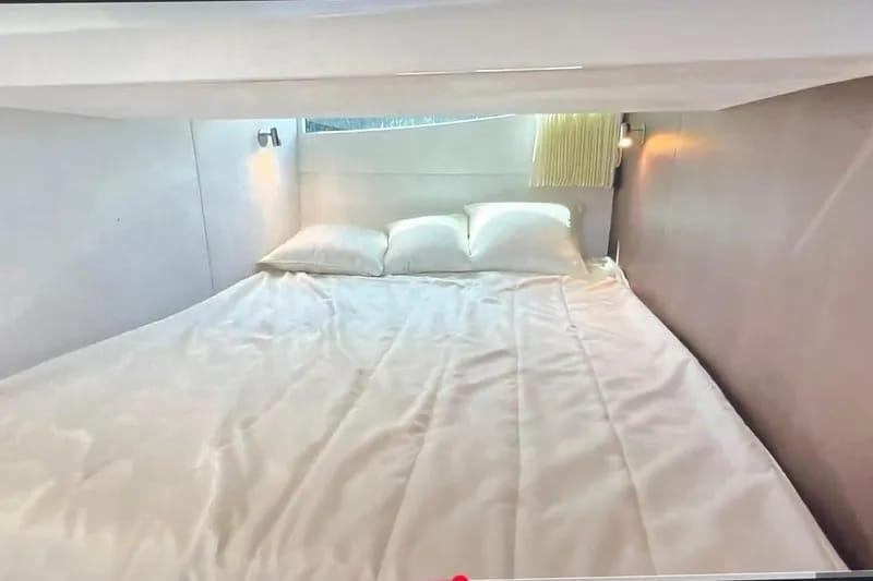 Galeon 360 Fly — foto 10 van 14