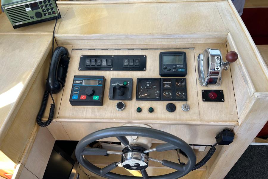 Motorjacht Shogun 41 — foto 8 van 10