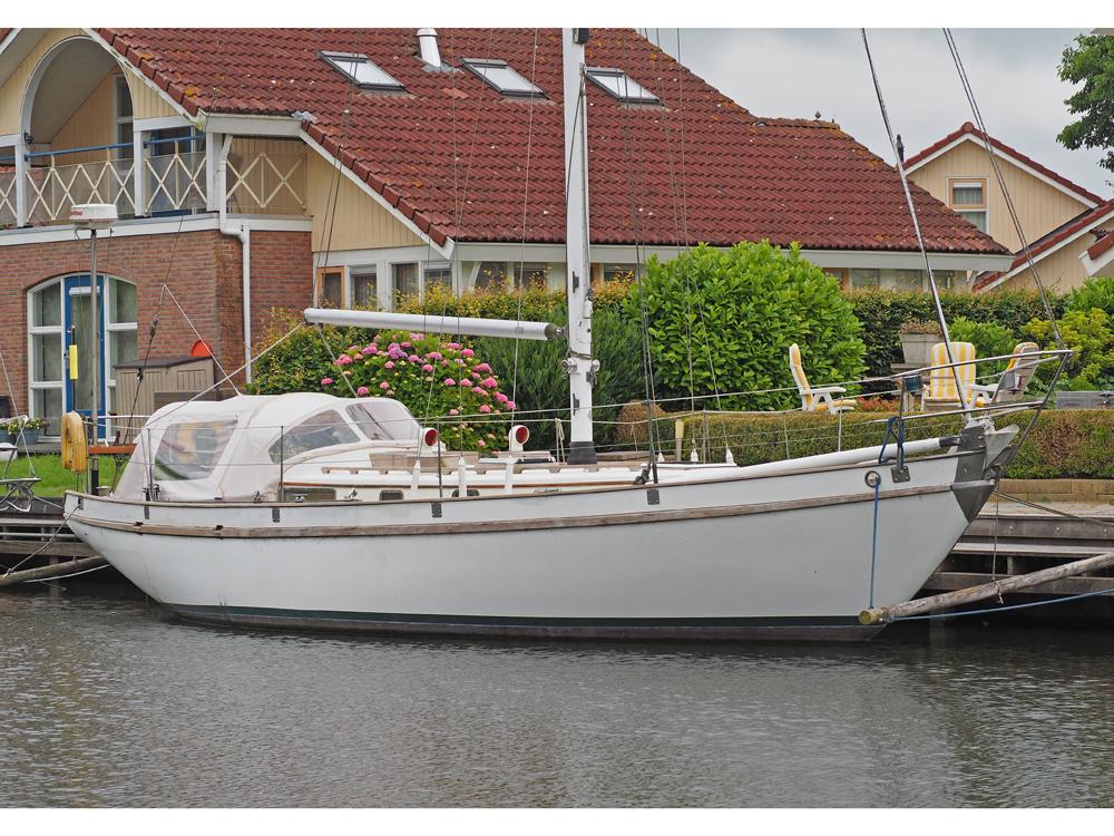 Jachtwerf Frans Maas N.V., Breskens (romp) en Amsterdamsche Scheepswerf G. de Vr Breeon 36 — foto 5 van 11