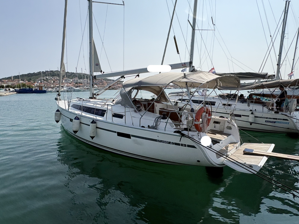 Bavaria Cruiser 41 — foto 1 van 32