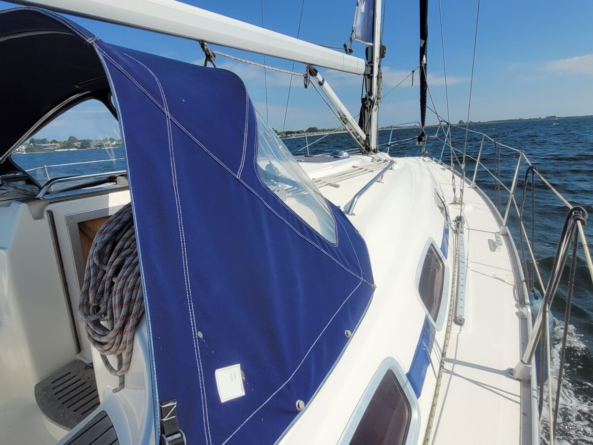 Bavaria 30 Cruiser — foto 38 van 47