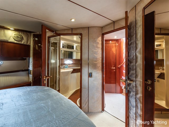 Fairline Squadron 55 — foto 22 van 72