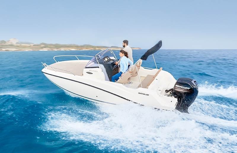 Quicksilver 605 Sundeck