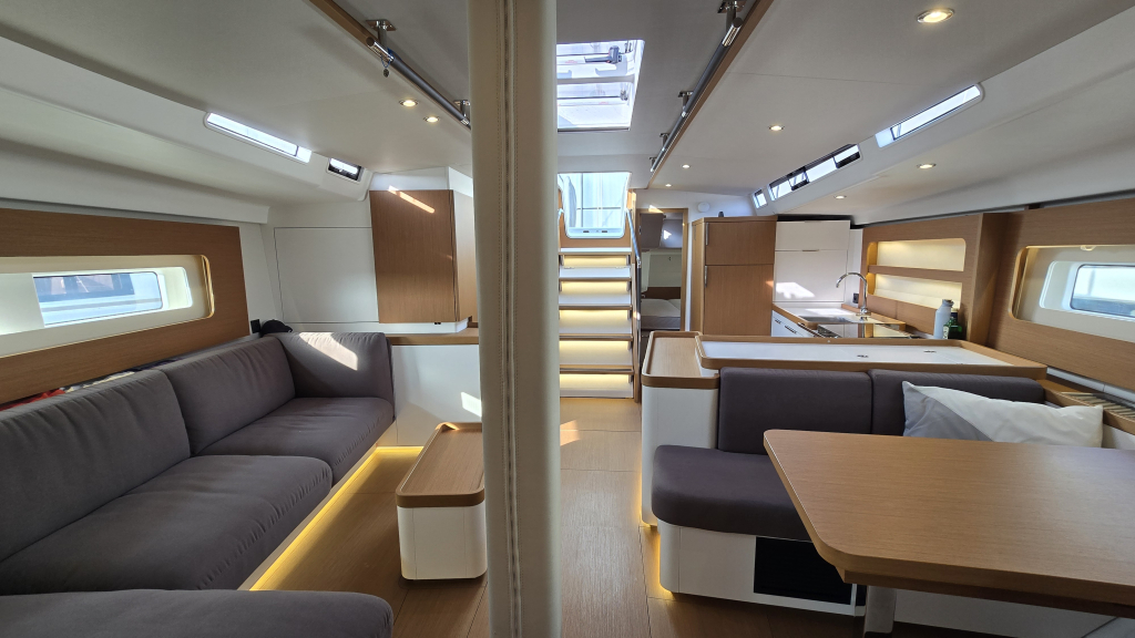 Beneteau First 53 — foto 79 van 89