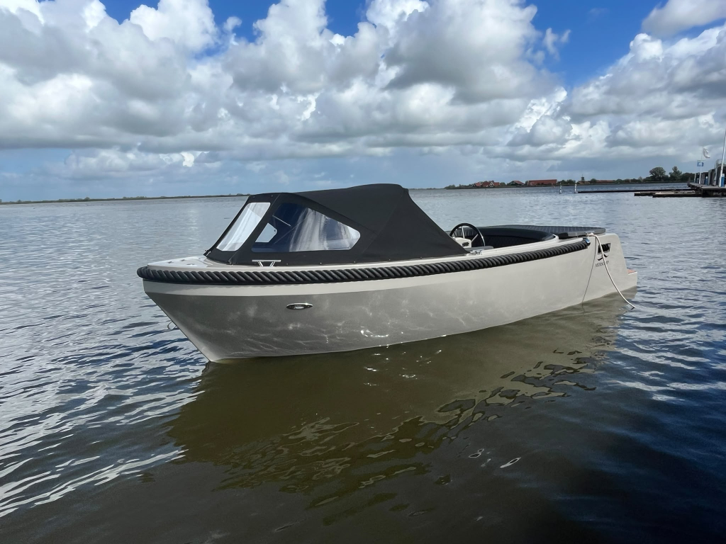 Meersloep 600 – BJ 2025 – Honda 20 PK – Zeer compleet — foto 5 van 13