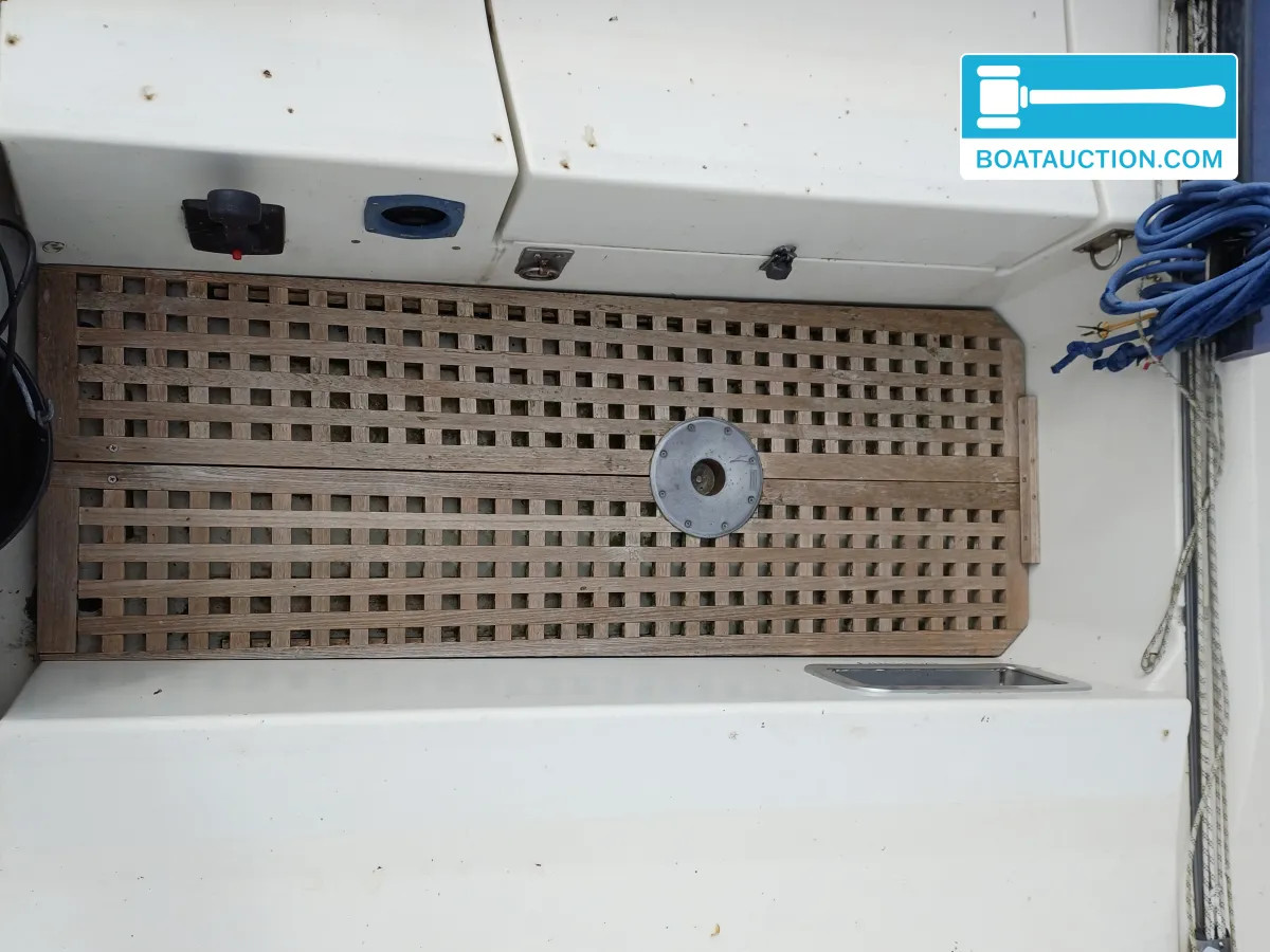 Standfast 33 nu in de online veiling. — foto 11 van 14