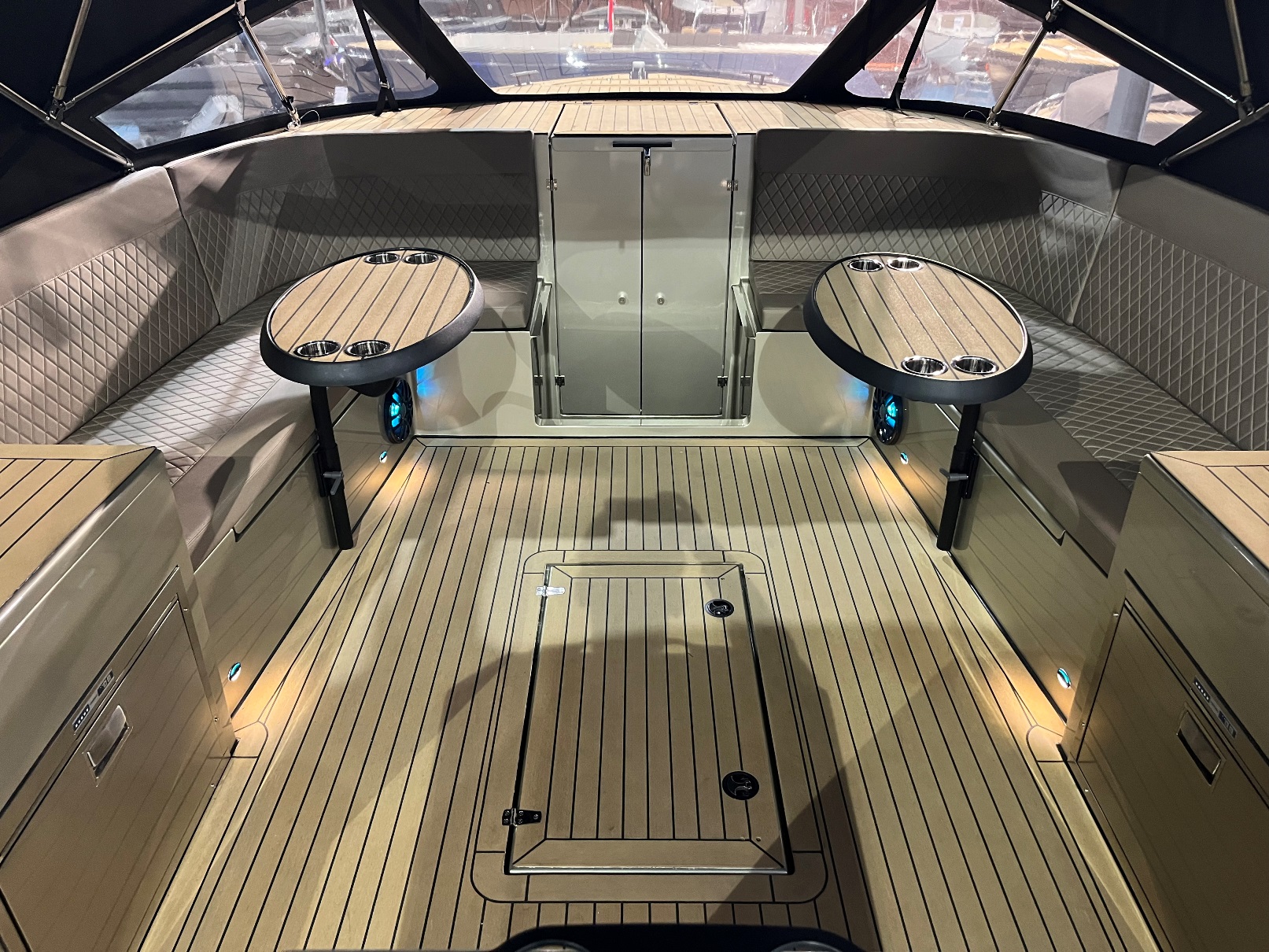 Maxima Boats 35 met 2x Honda 250 pk op voorraad! — foto 20 van 30